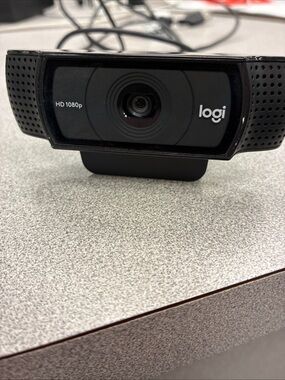 adidas Black HD 1080p Webcam with Central Lens